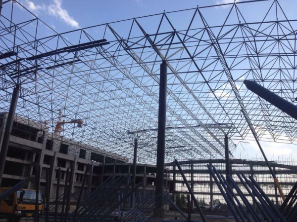 德惠管桁架加工案例